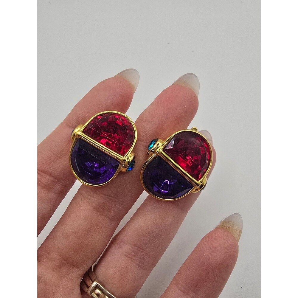 Vintage Trifari 1980s Statement Clip-On Earrings - Pink & Purple Lucite Cabochon